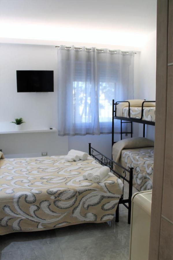 Sea Garden Rooms Термолі Екстер'єр фото