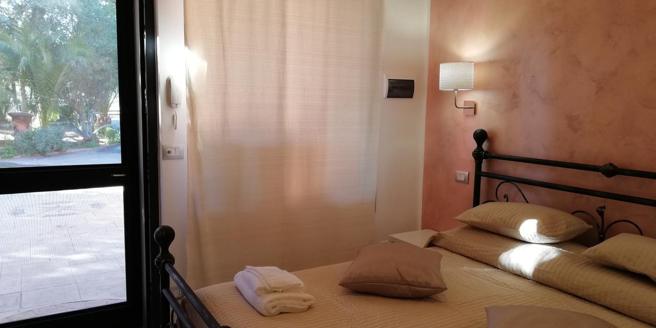 Sea Garden Rooms Термолі Екстер'єр фото