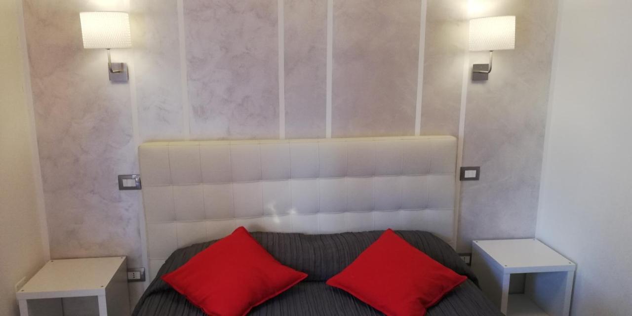 Sea Garden Rooms Термолі Екстер'єр фото